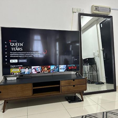 Kyra Homestay Centrus Soho Cyberjaya *Wifi And Pool* Eksteriør bilde